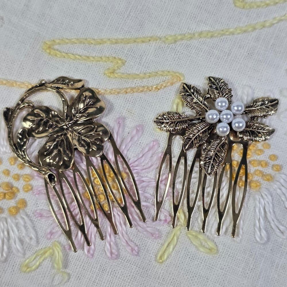 Vintage Gold Tone Floral Hair Combs Faux Pearl Leaf Flower Bridal Lot of 2